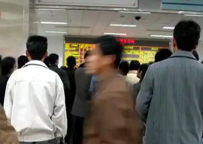 中年人找不到工作，做什么可以赚钱？适合中年人赚钱的方法配图
